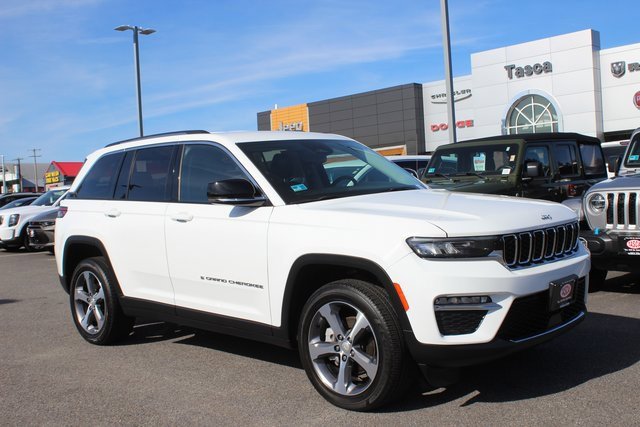 Used 2023 Jeep Grand Cherokee Limited