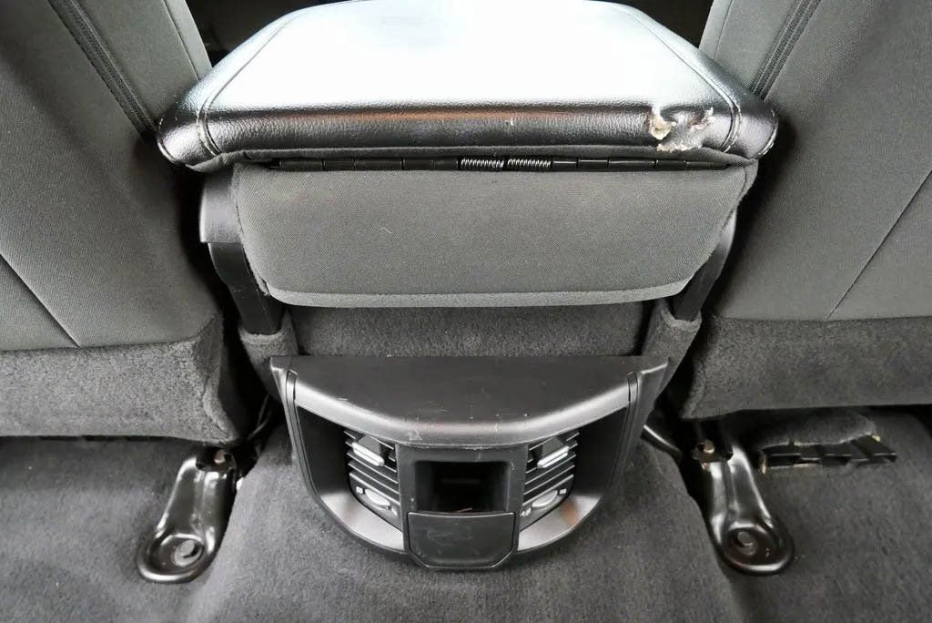 Used 2024 RAM 3500 Tradesman w/ Chrome Appearance Group image 21