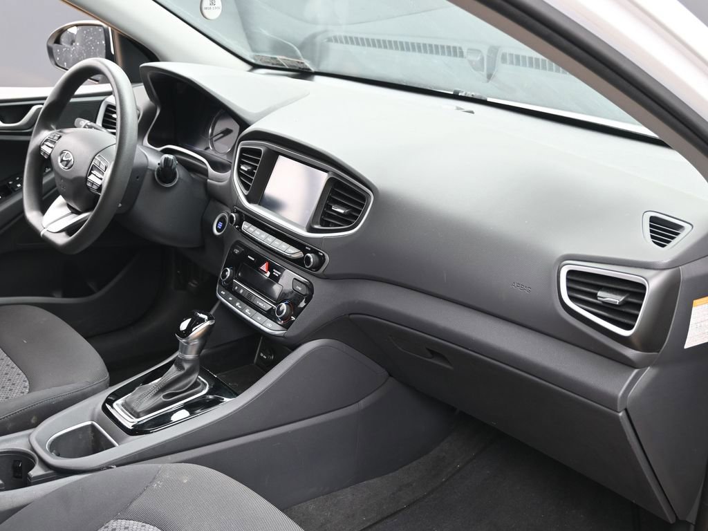 Used 2018 Hyundai Ioniq Blue image 32