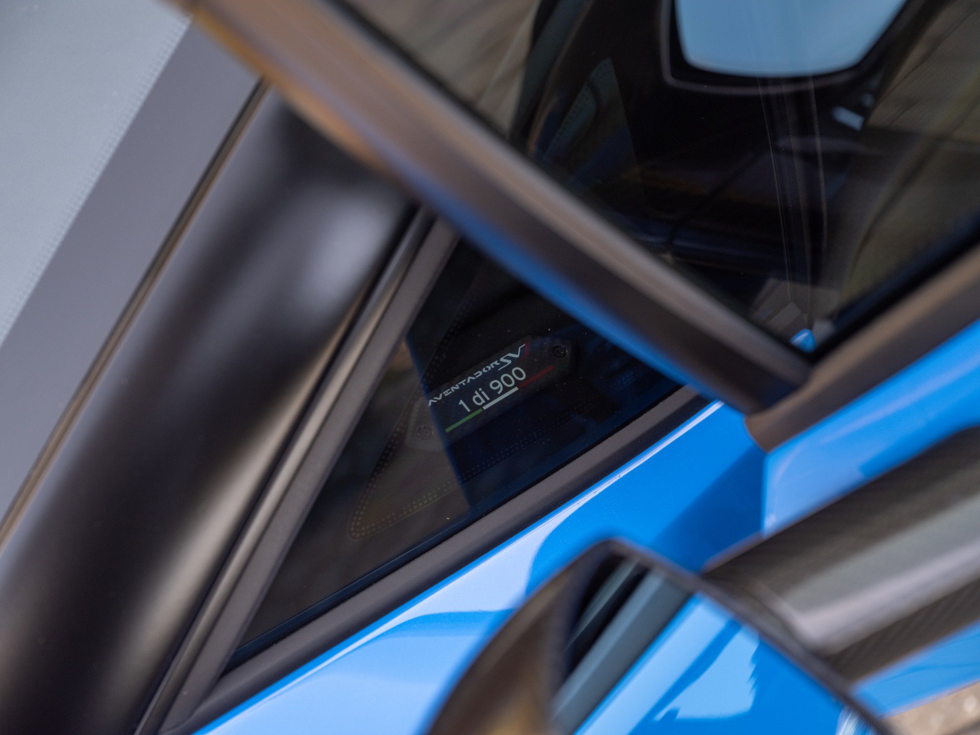 Used 2020 Lamborghini Aventador SVJ AWD/4WD image 46