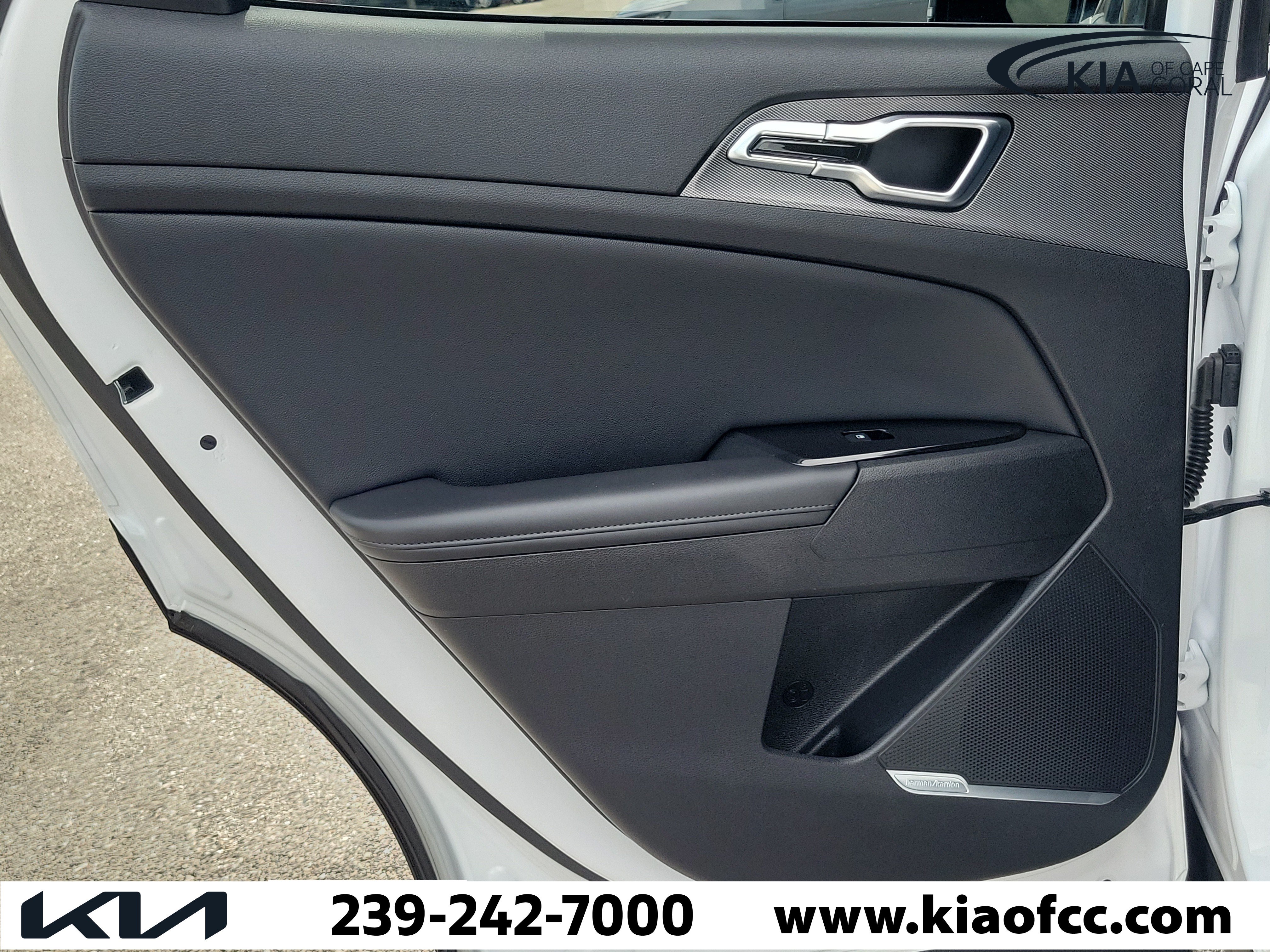 Certified 2023 Kia Sportage SX FWD image 15