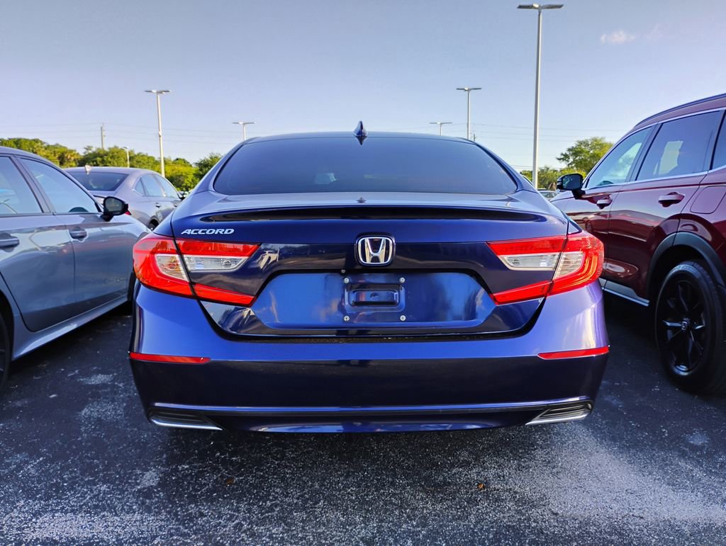 Used 2018 Honda Accord EX image 4