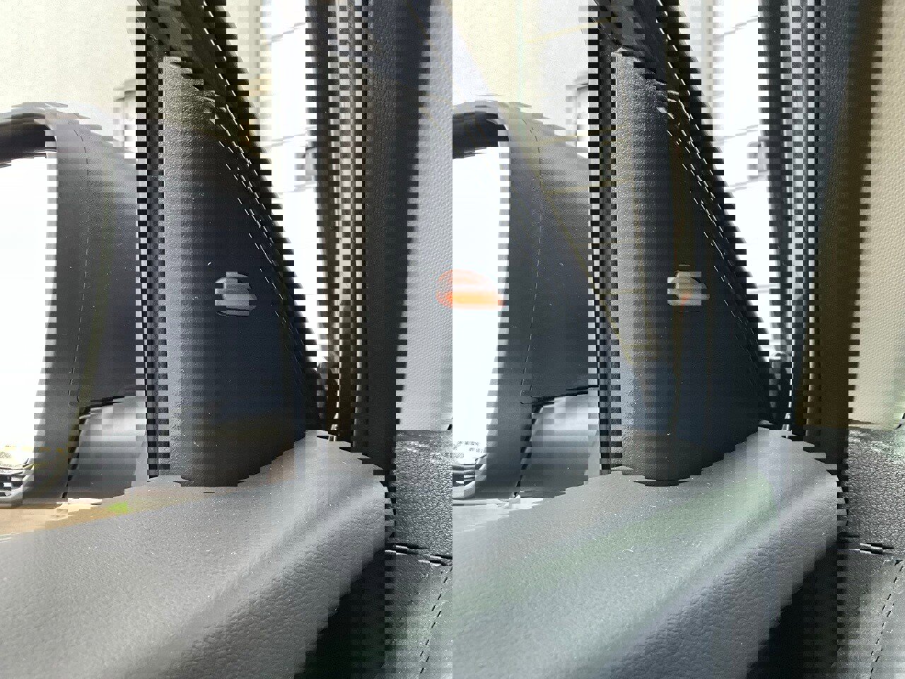 Used 2025 Nissan Altima 2.5 SV image 20