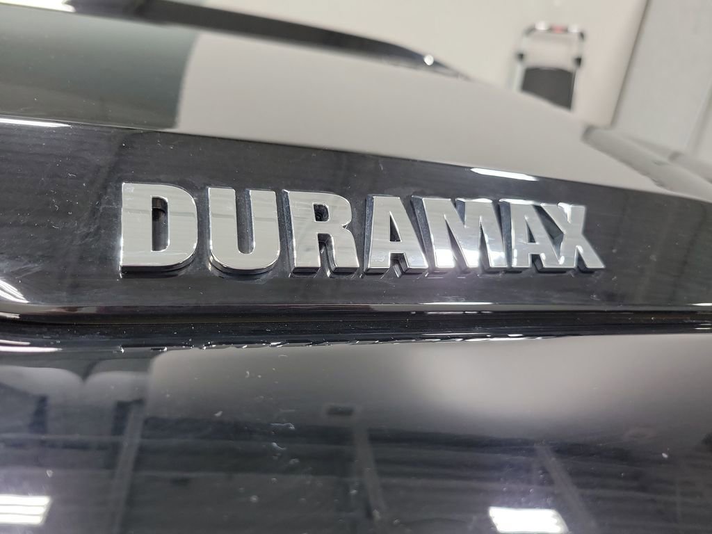 Used 2024 Chevrolet Silverado 1500 ZR2 w/ Technology Package AWD/4WD image 29