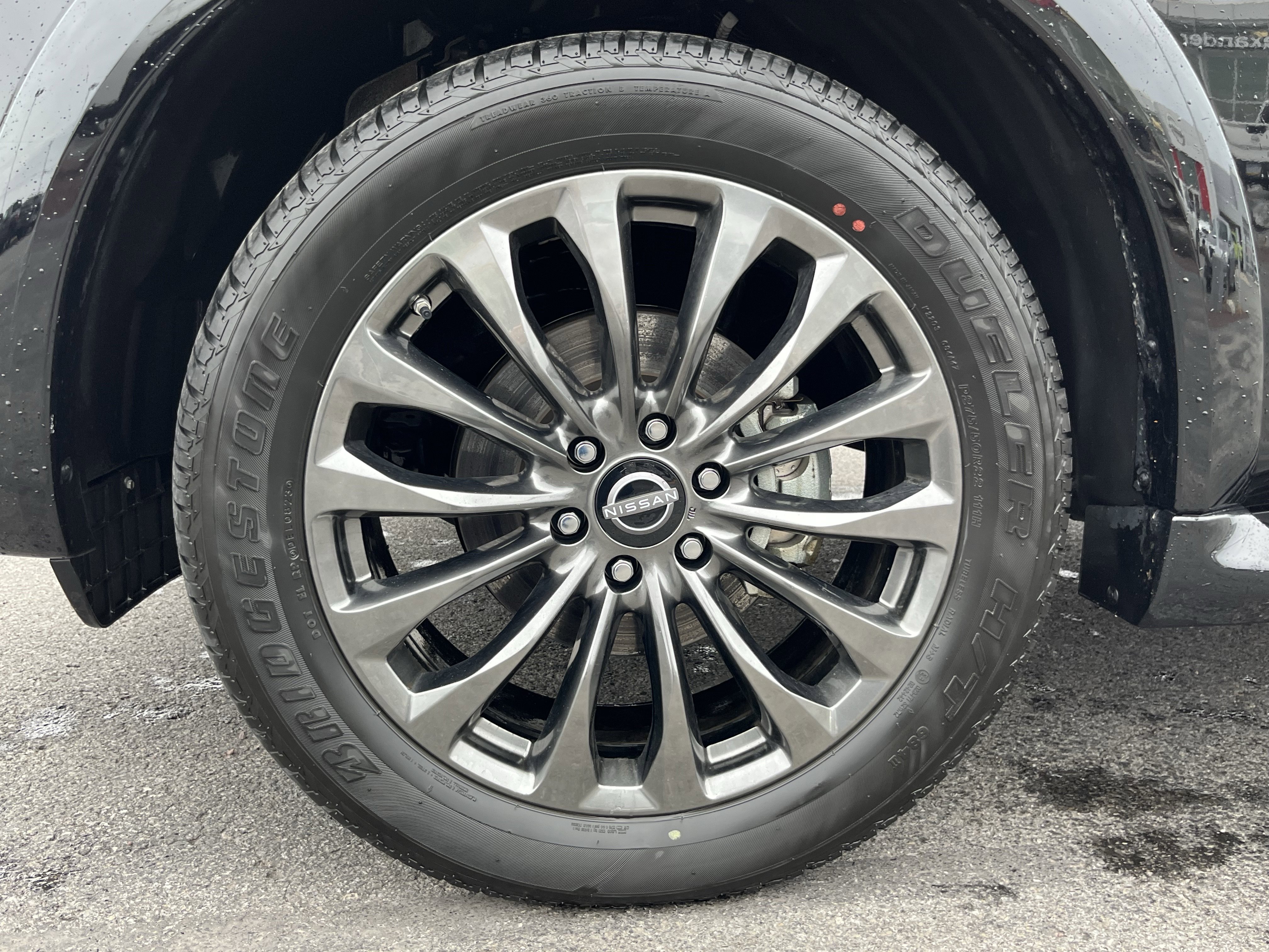 Used 2023 Nissan Armada Platinum w/ Captain's Chairs Package image 12