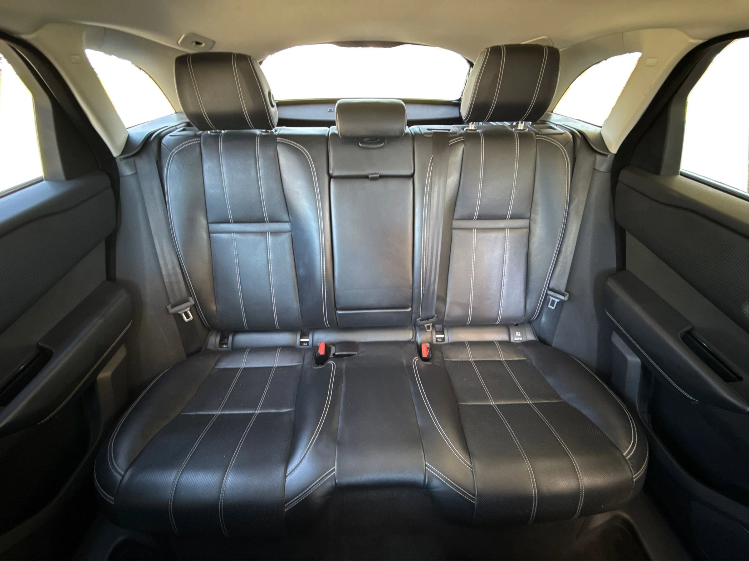 Used 2020 Land Rover Range Rover Velar S image 14