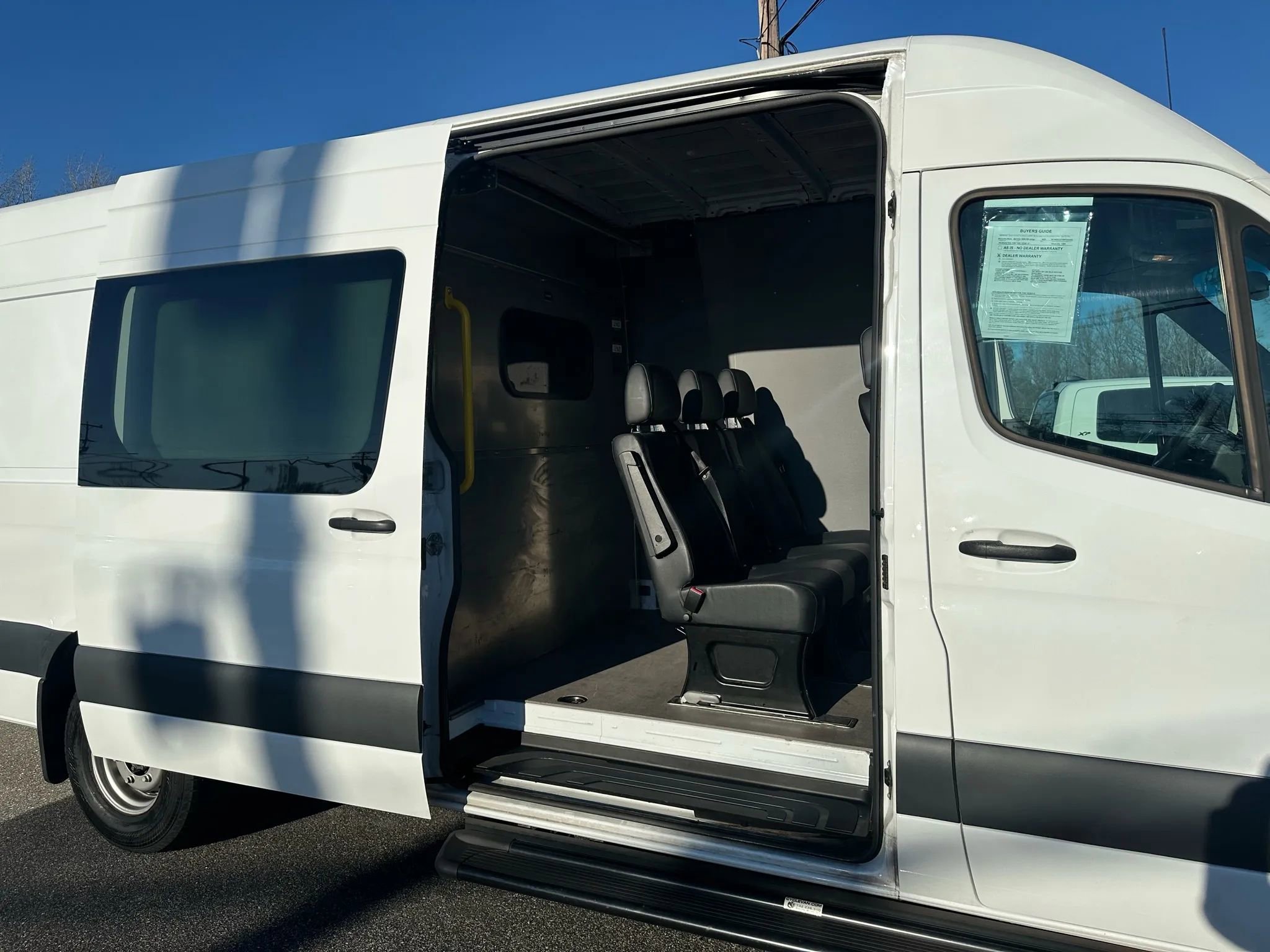 Used 2021 Mercedes-Benz Sprinter 3500 image 12