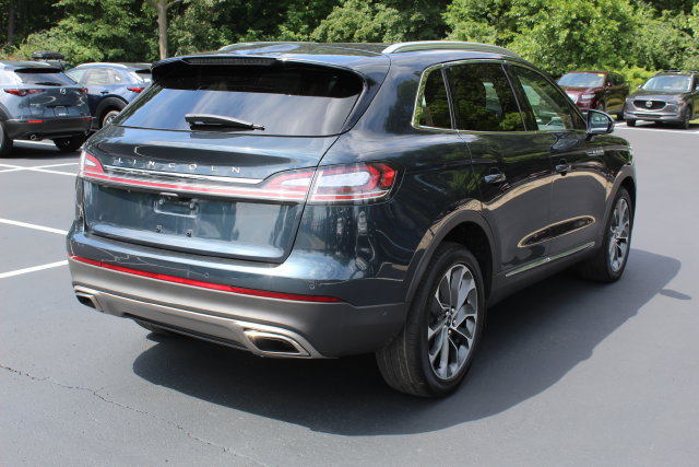 Certified 2023 Lincoln Nautilus Reserve w/ Equipment Group 201A AWD/4WD image 3