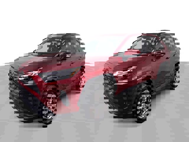 Used 2023 Toyota RAV4 XLE image 2