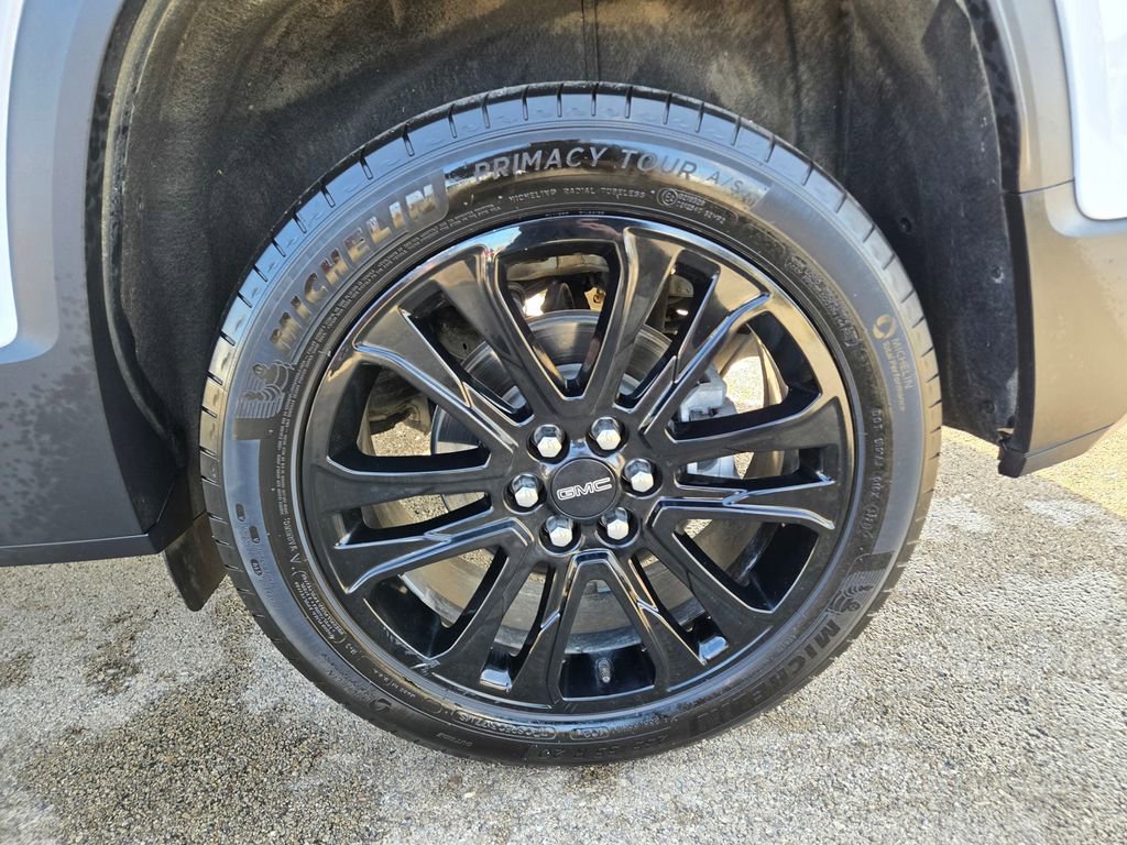 Certified 2023 GMC Acadia SLE w/ Driver Convenience Package image 43