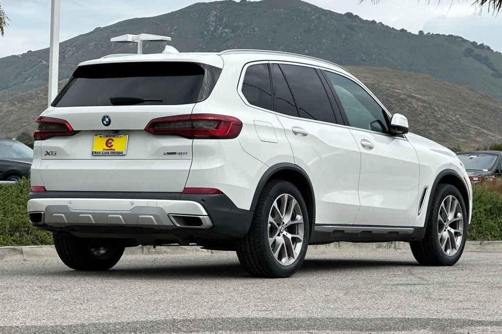 Used 2020 BMW X5 xDrive40i w/ Convenience Package AWD/4WD image 3