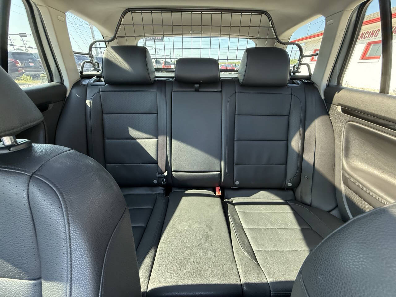 Used 2014 Volkswagen Jetta SE FWD image 28