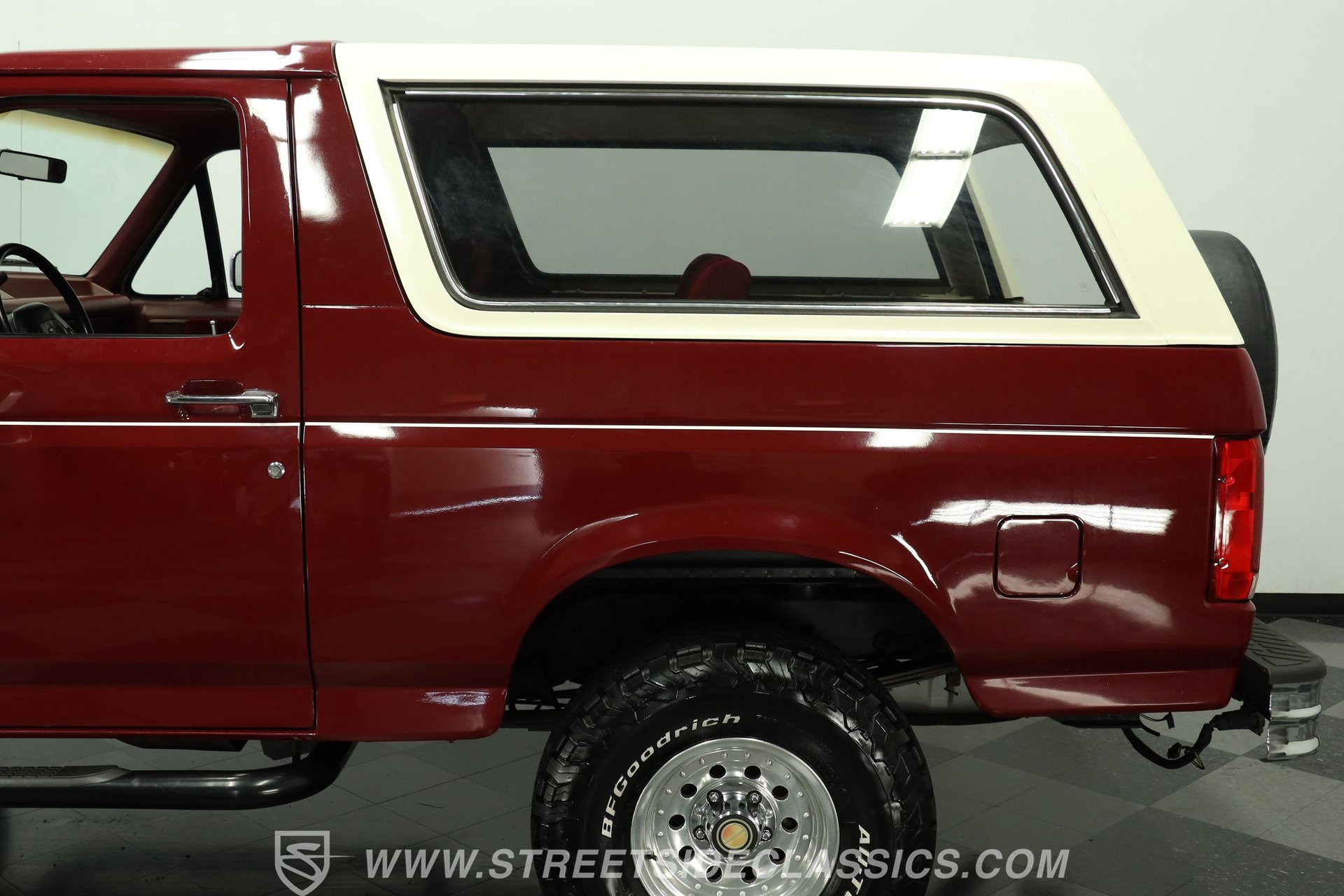 Used 1990 Ford Bronco AWD/4WD image 24