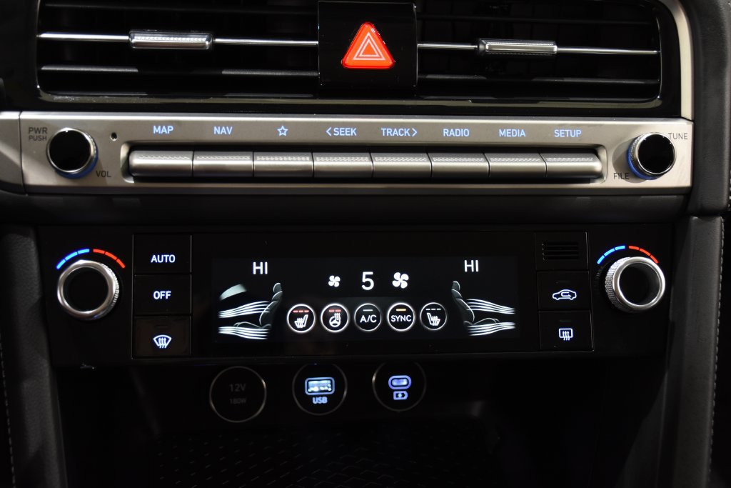 New 2026 Genesis G70 2.5T AWD/4WD image 18