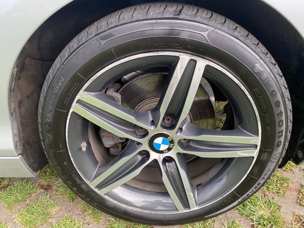 Used 2017 BMW 230i Convertible RWD image 8