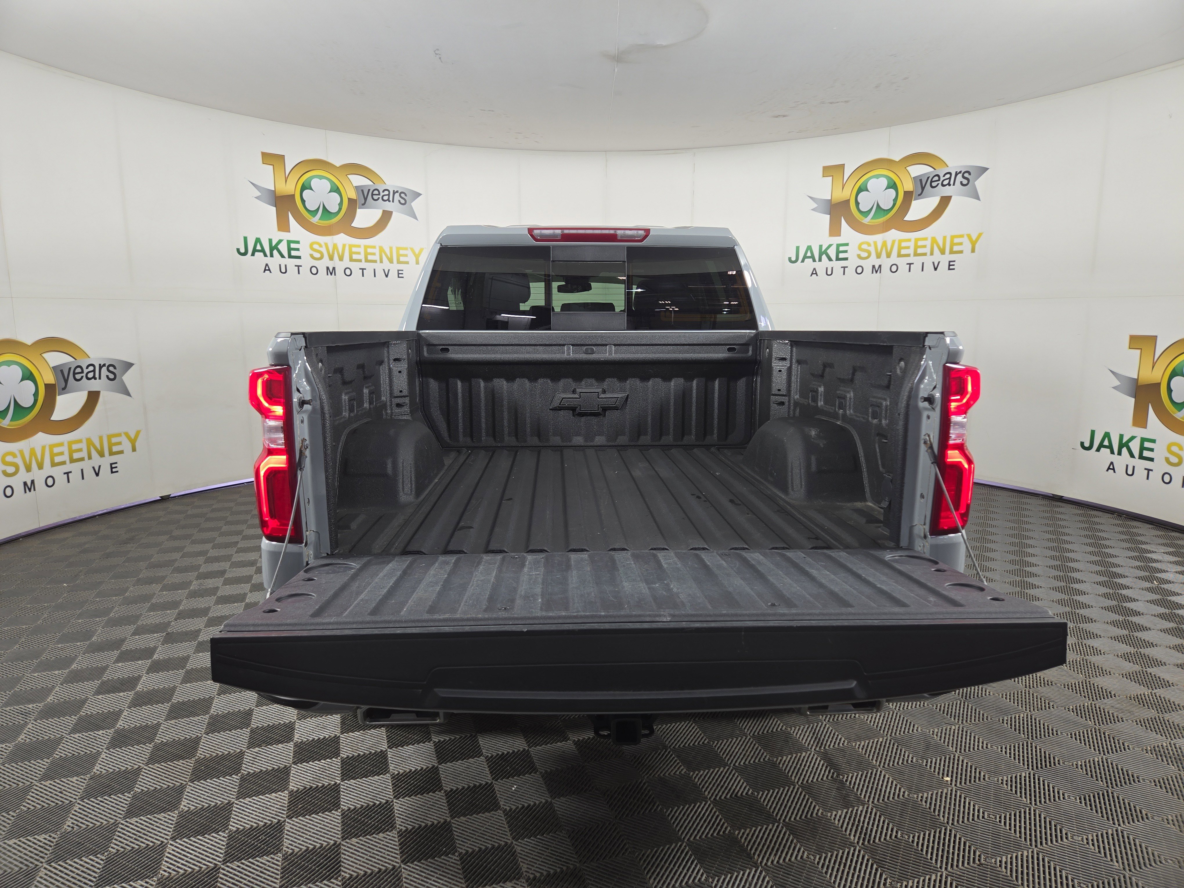 Certified 2024 Chevrolet Silverado 1500 RST w/ Convenience Package II AWD/4WD image 33