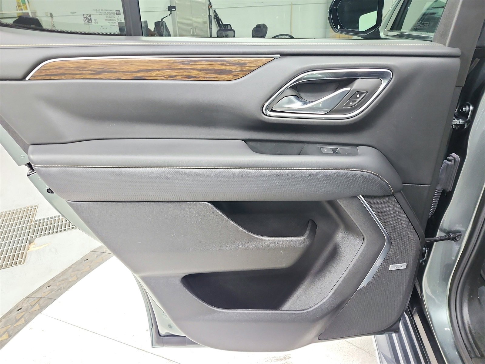 Used 2024 Chevrolet Tahoe Premier image 38