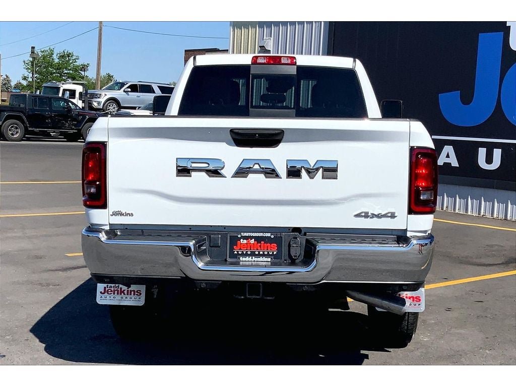 New 2026 RAM 3500 Tradesman AWD/4WD image 4