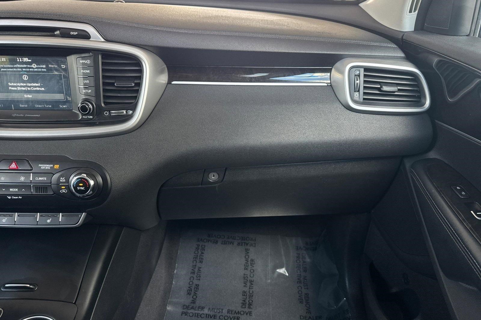 Used 2017 Kia Sorento LX w/ LX V6 Convenience Package FWD image 28