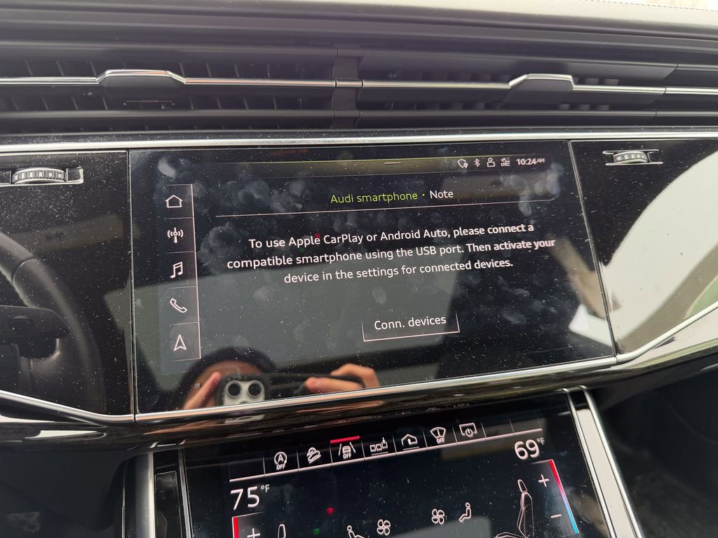 Used 2019 Audi Q8 Prestige w/ Towing Package image 22