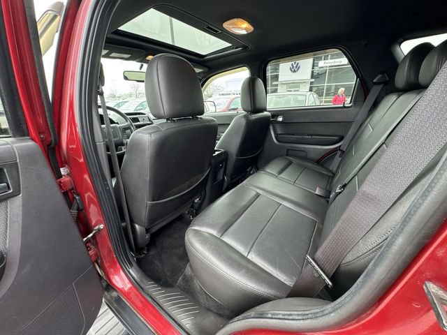Used 2011 Ford Escape Limited w/ 301A Rapid Spec Order Code FWD image 19