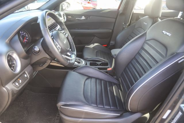 Used 2023 Kia Forte GT-Line w/ GT-Line Premium Package image 18