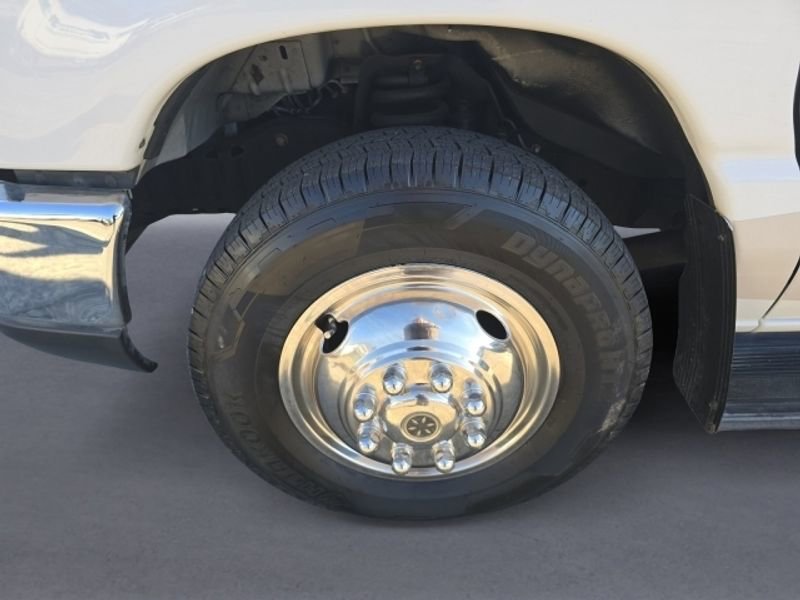 Used 2014 Ford E-450 and Econoline 450 Super Duty w/ Motorhome Prep Package image 37