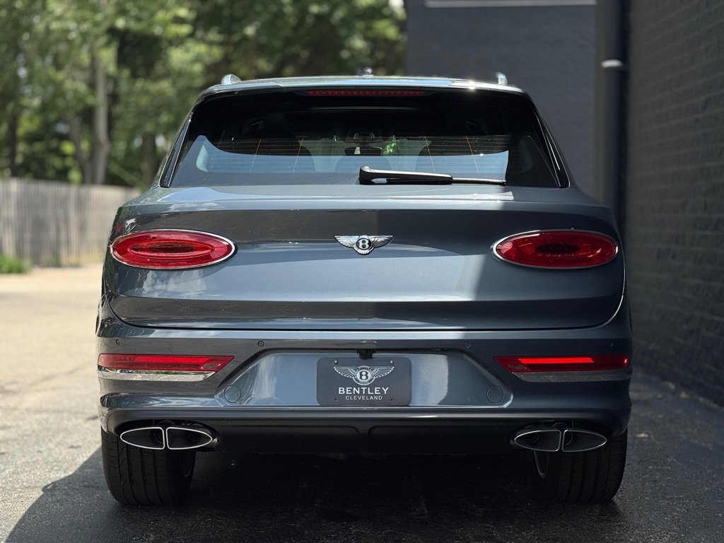 New 2025 Bentley Bentayga image 13