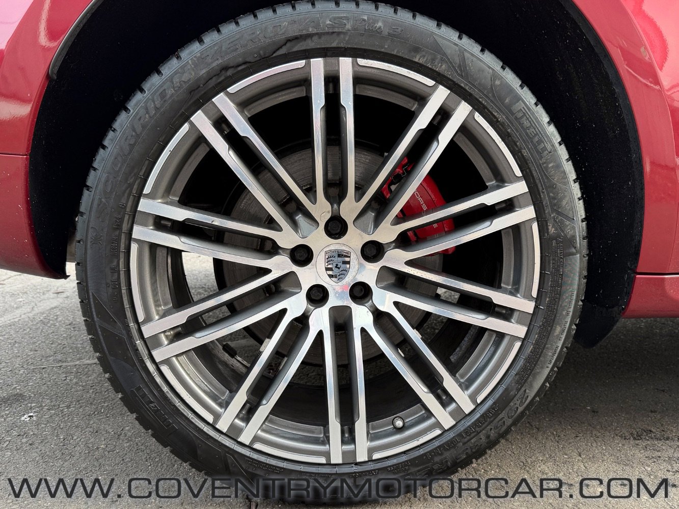 Used 2015 Porsche Macan Turbo image 13