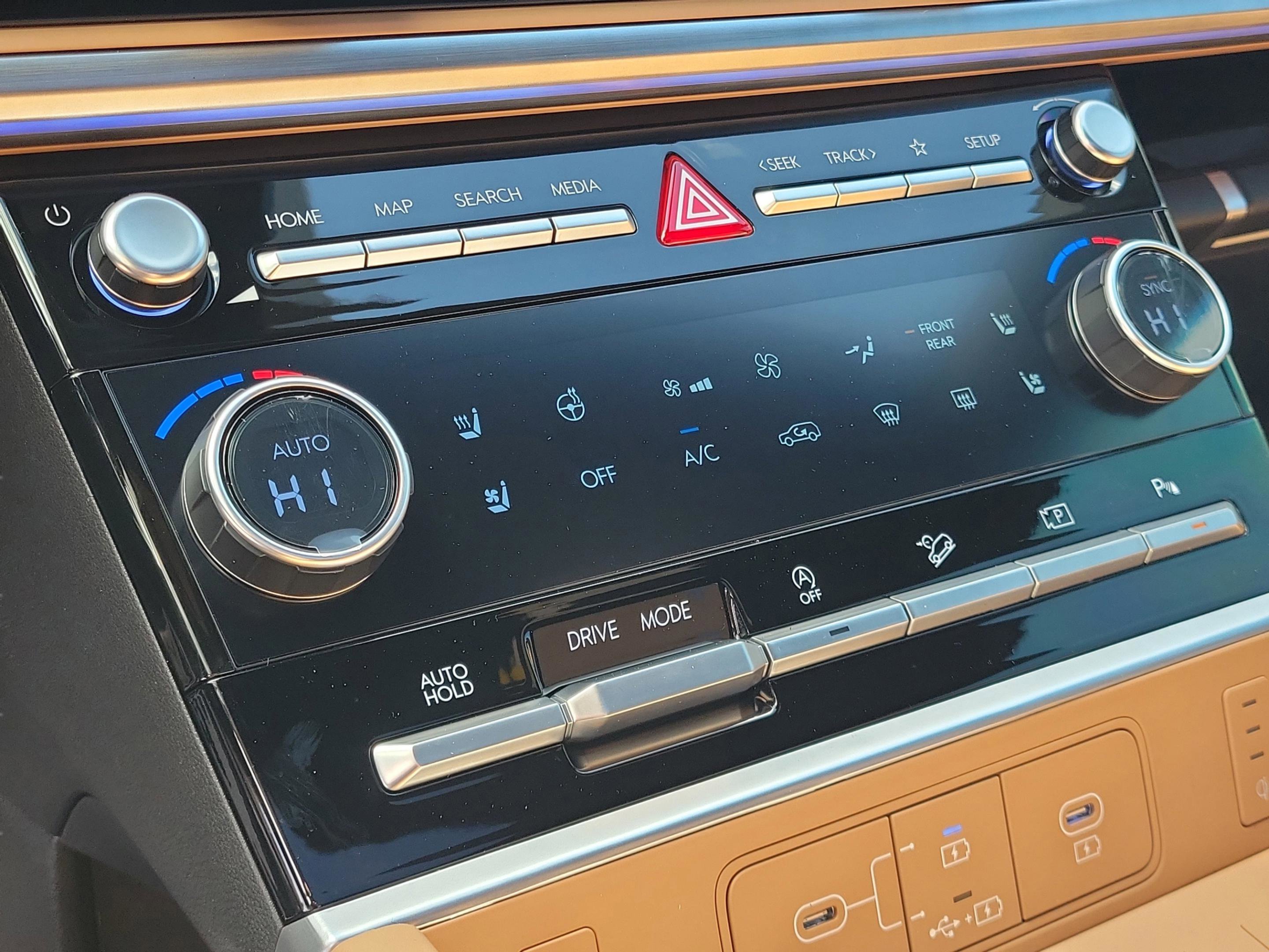 New 2026 Hyundai Santa Fe Limited image 30