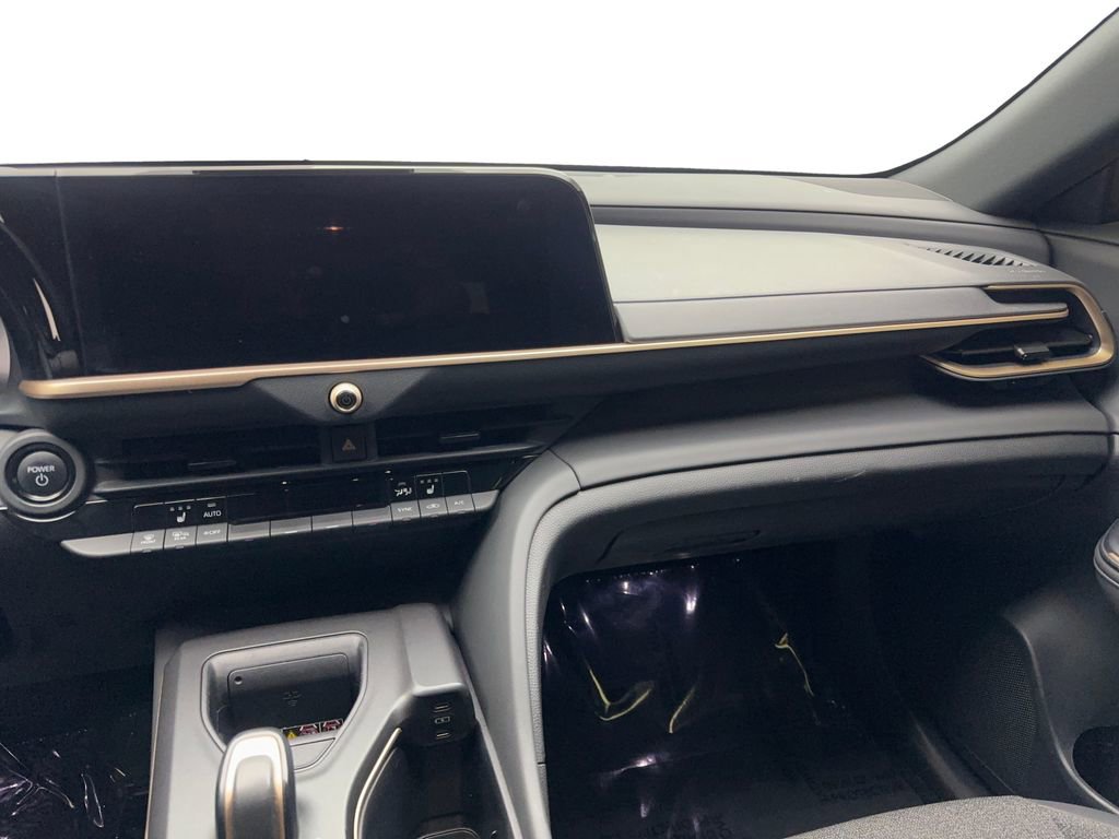 Used 2023 Toyota Crown XLE image 54