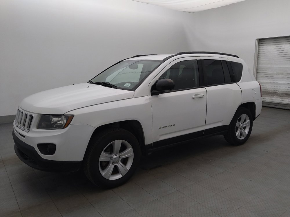 Used 2016 Jeep Compass Sport w/ Power Value Group FWD image 2