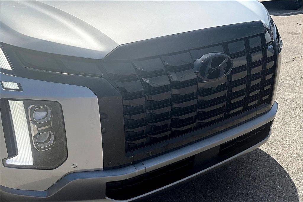 Used 2024 Hyundai Palisade Limited FWD image 31
