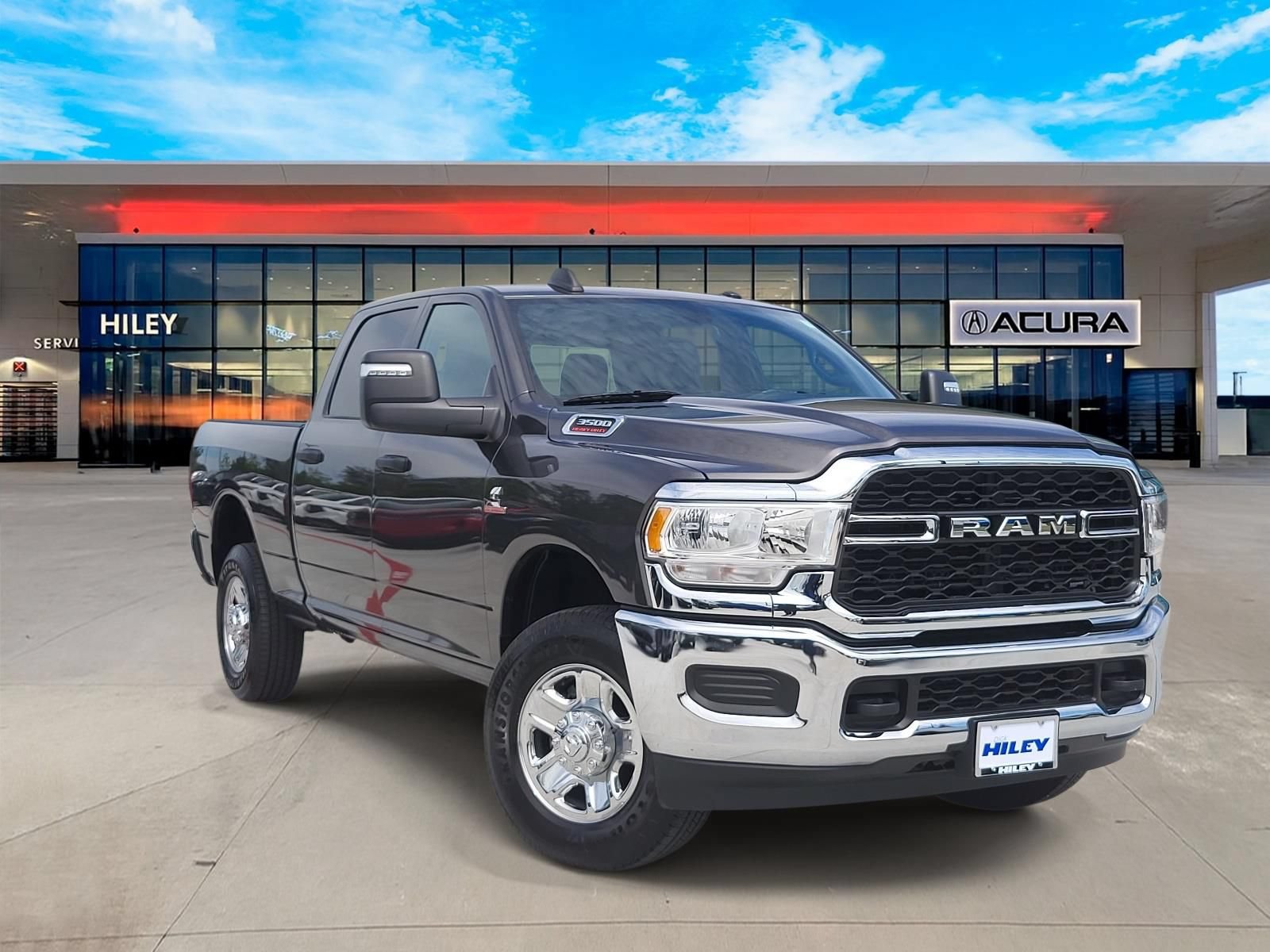 Used 2024 RAM 3500 Tradesman w/ Chrome Appearance Group AWD/4WD 360° Tour