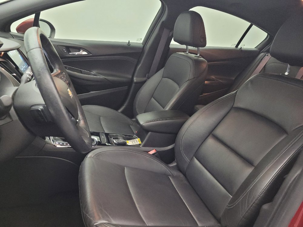 Used 2017 Chevrolet Cruze Premier FWD image 17