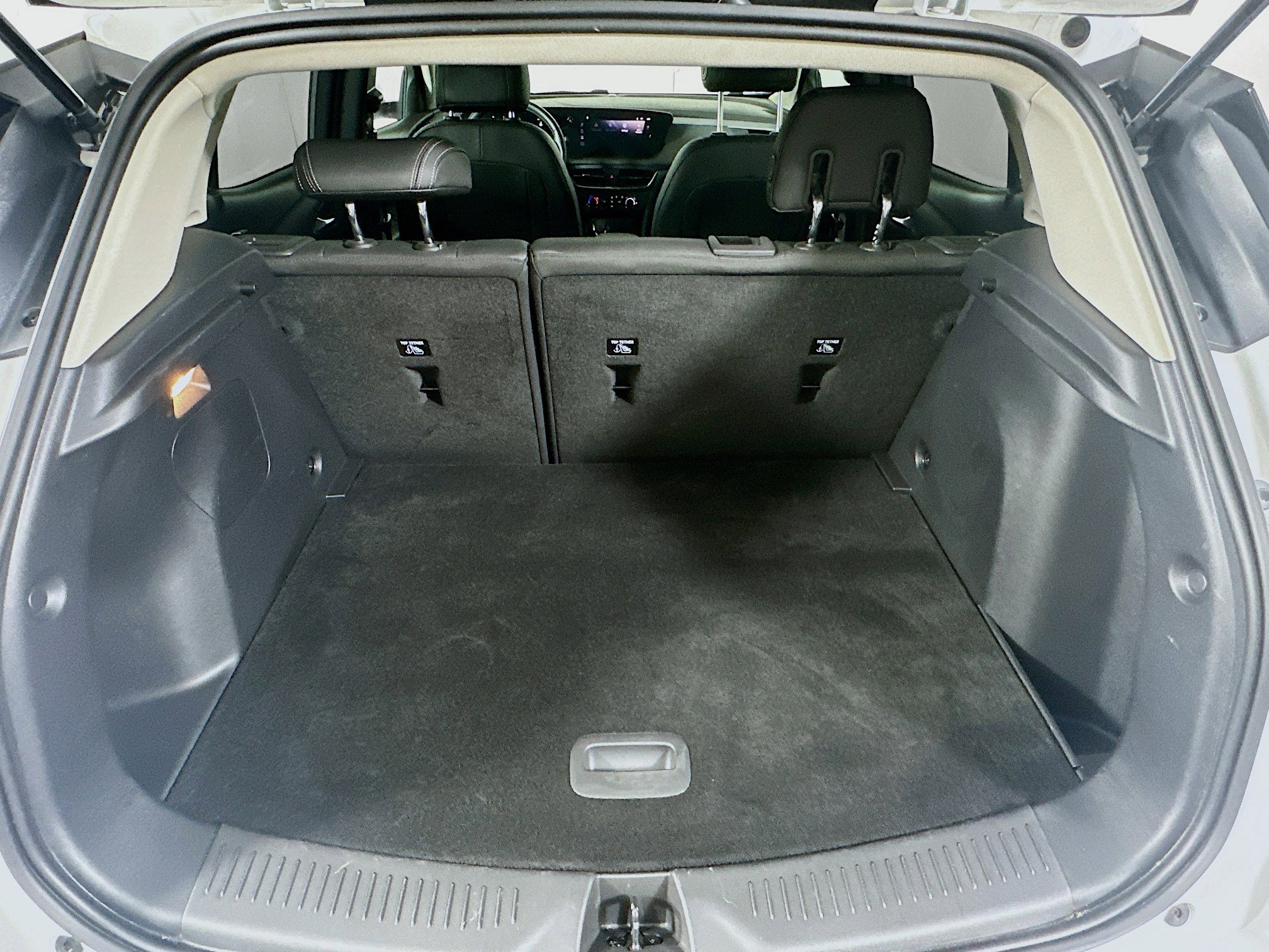 Used 2025 Buick Encore GX Preferred image 27