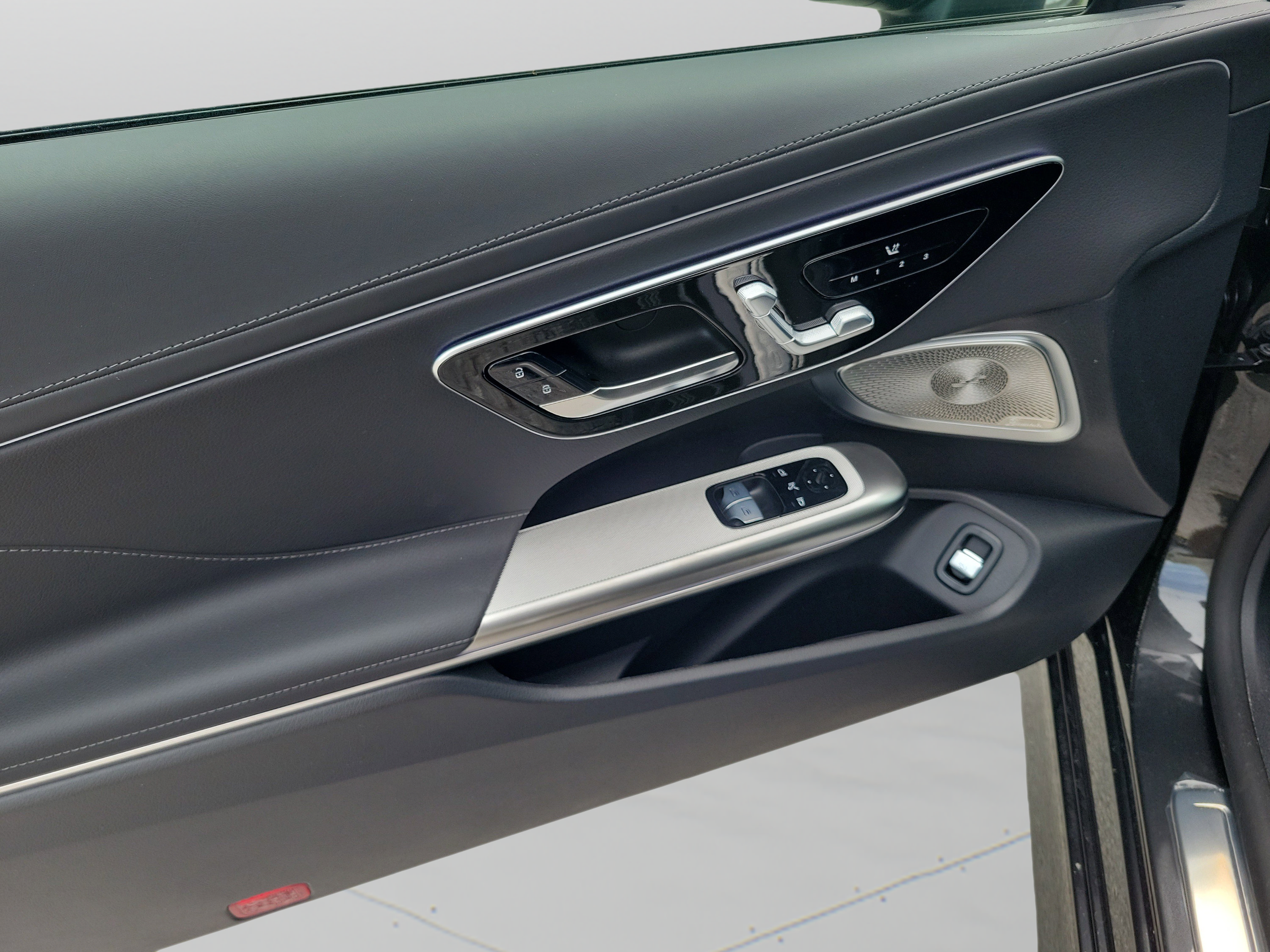 New 2026 Mercedes-Benz CLE 300 4MATIC Coupe image 7