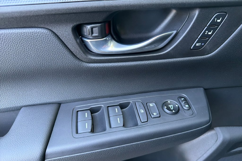 New 2027 Honda CR-V Sport-L image 5