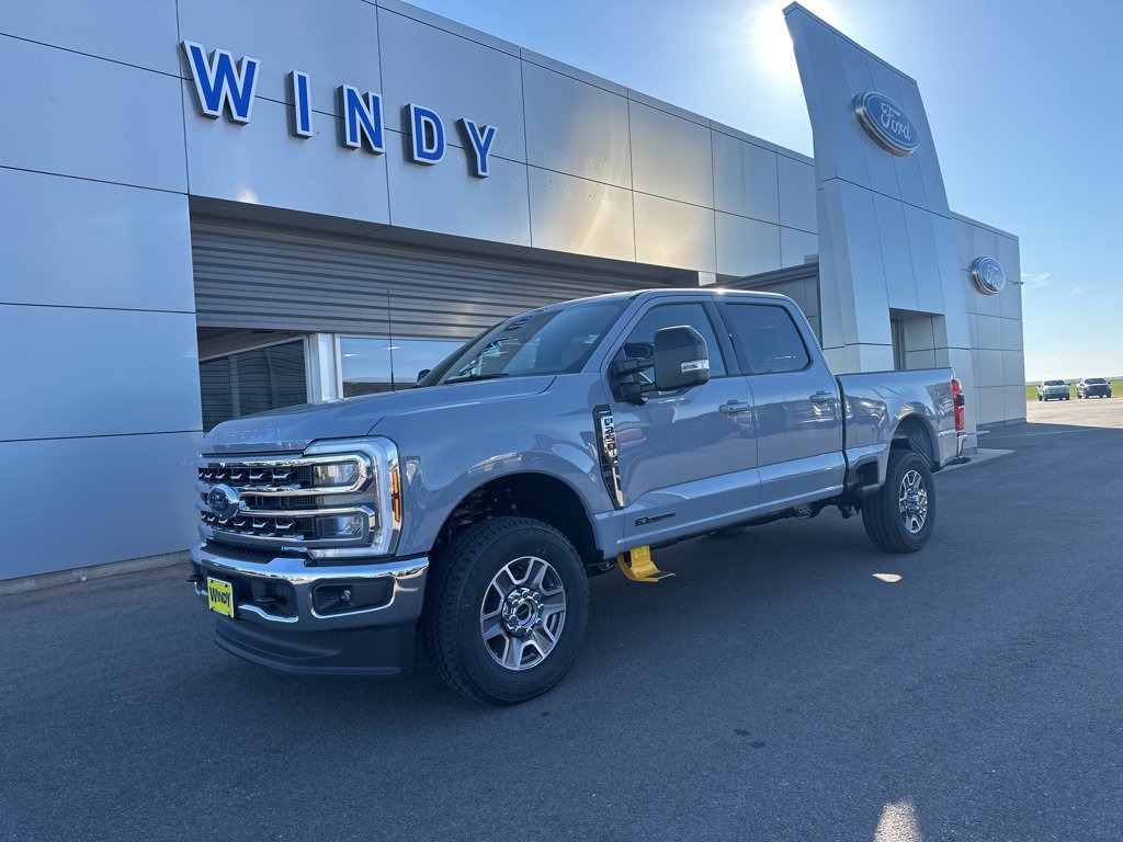 New 2025 Ford F350 Lariat image 1