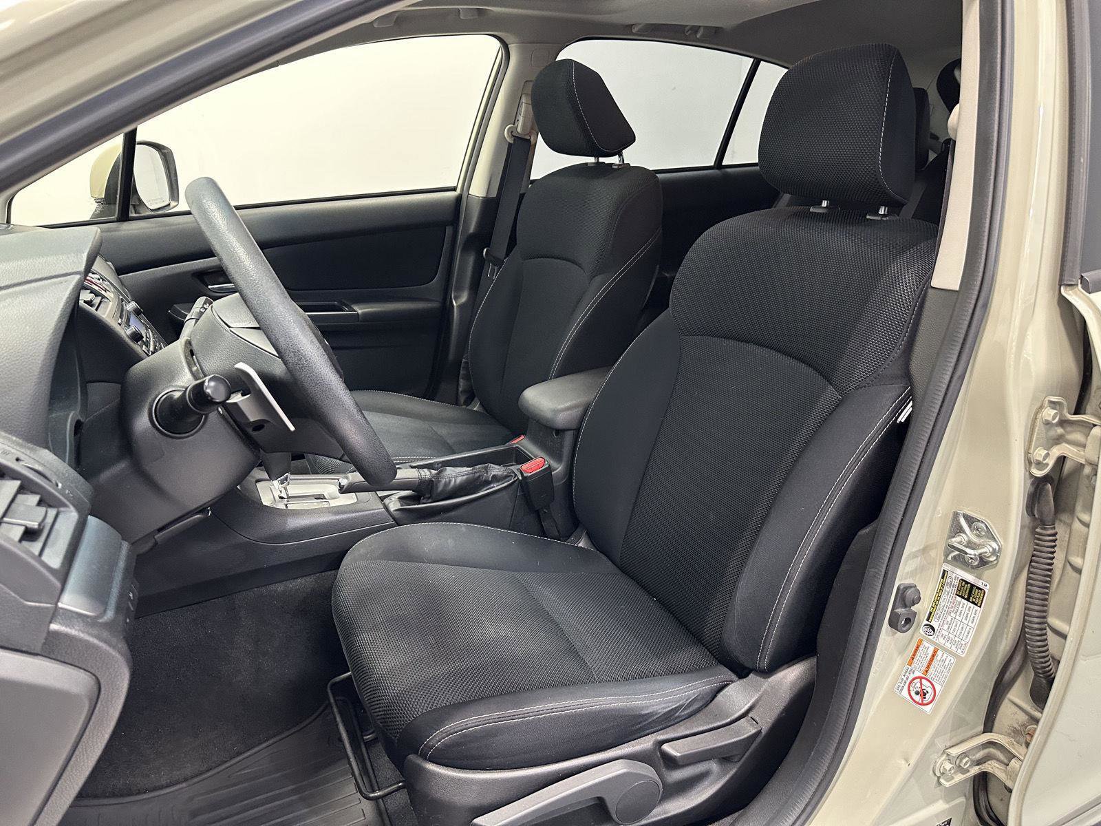 Used 2014 Subaru Crosstrek 2.0i Premium w/ Moonroof Package AWD/4WD image 15