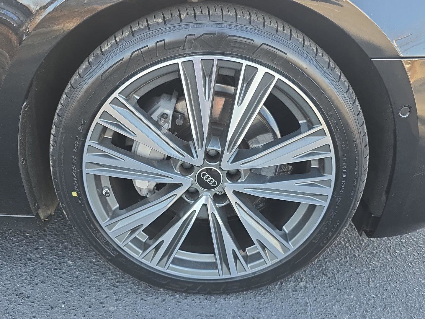 Used 2023 Audi A6 Premium Plus w/ Premium Plus Package image 16