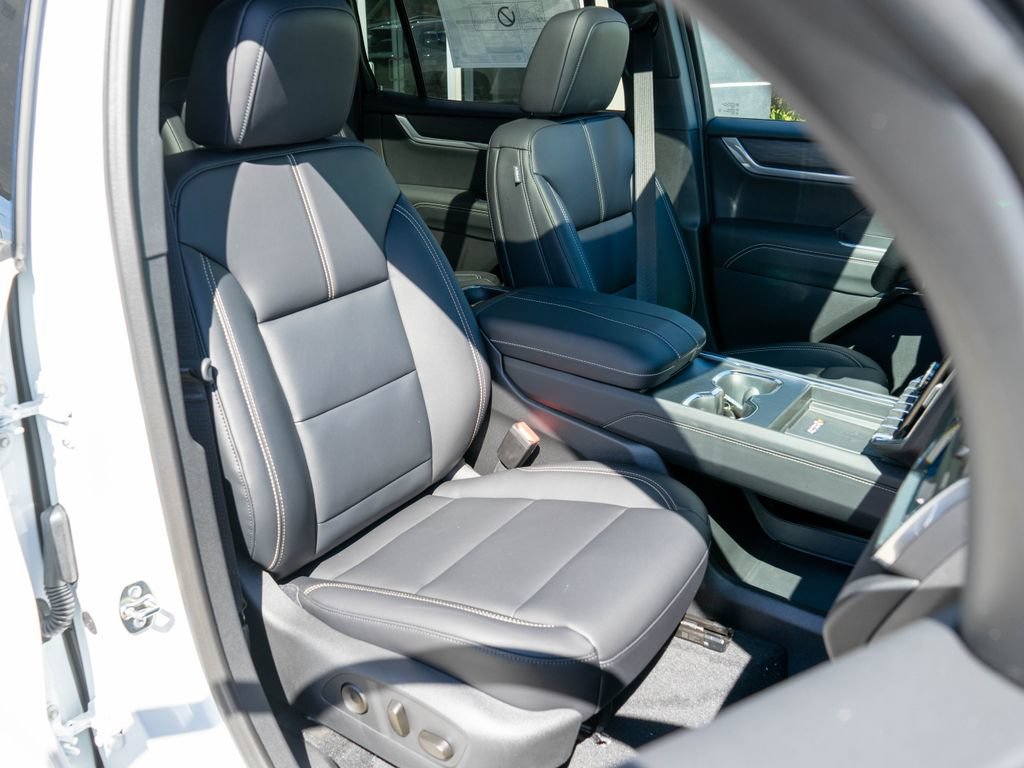 New 2026 GMC Acadia Elevation w/ Elevation Premium Package AWD/4WD image 9