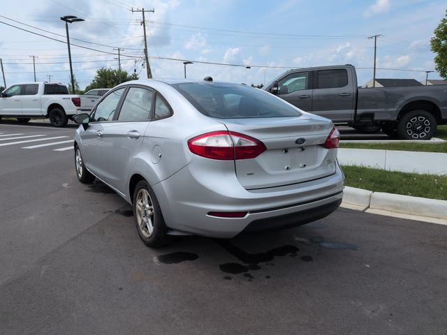 Certified 2017 Ford Fiesta SE FWD image 3