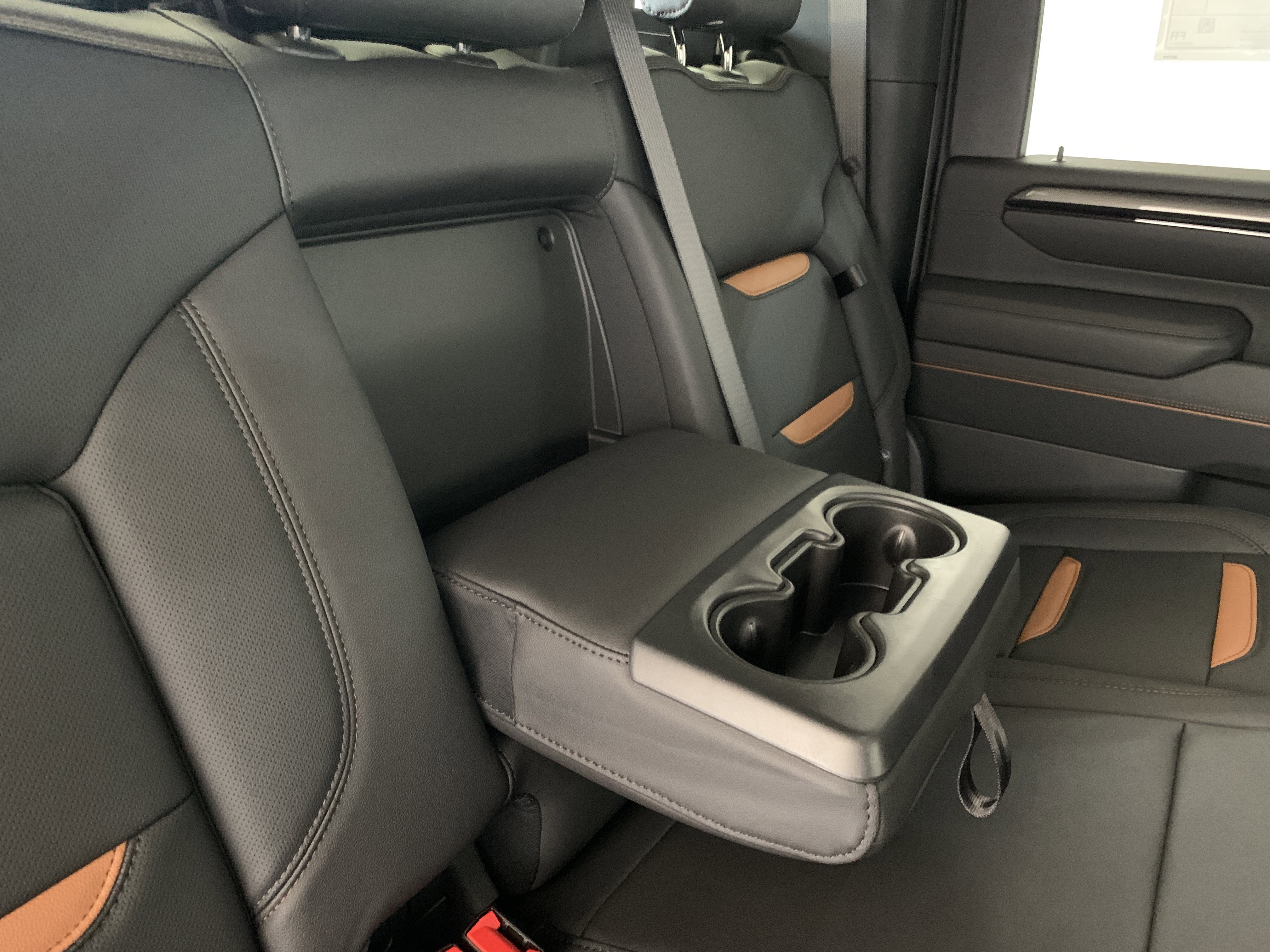 New 2025 GMC Sierra 2500 AT4 w/ AT4 Premium Plus Package image 44