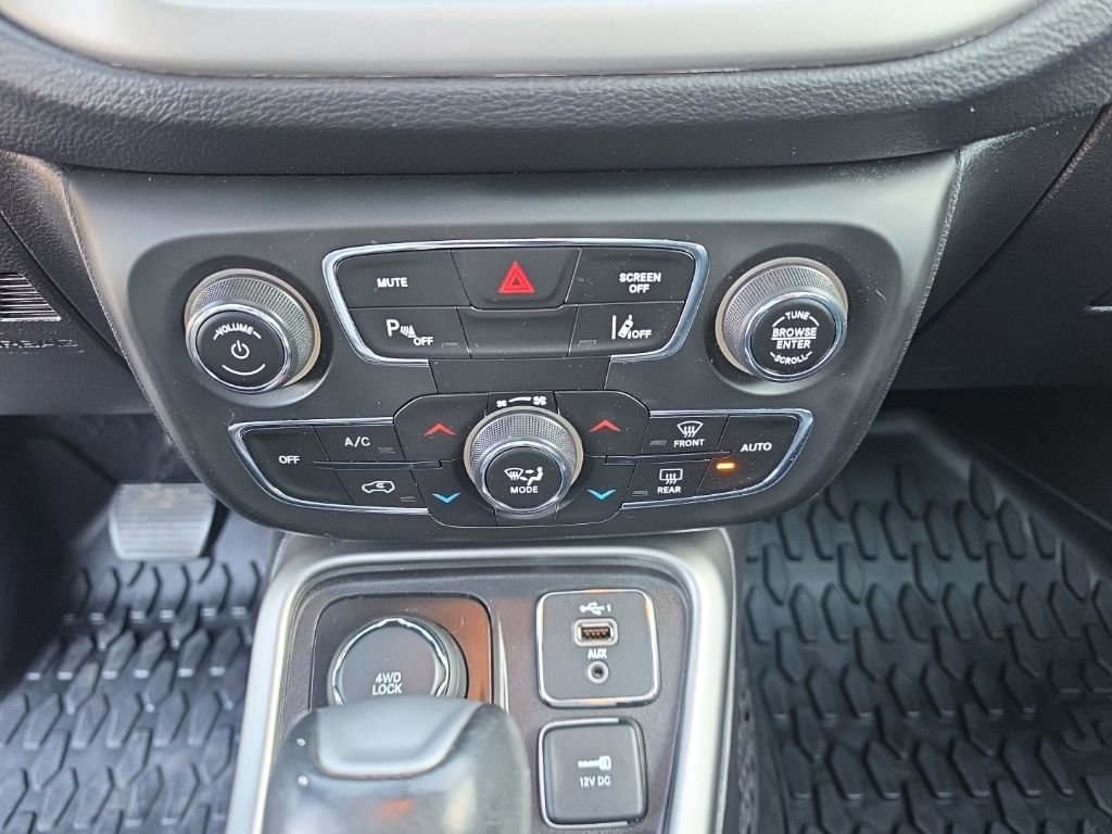 Used 2020 Jeep Compass High Altitude image 16
