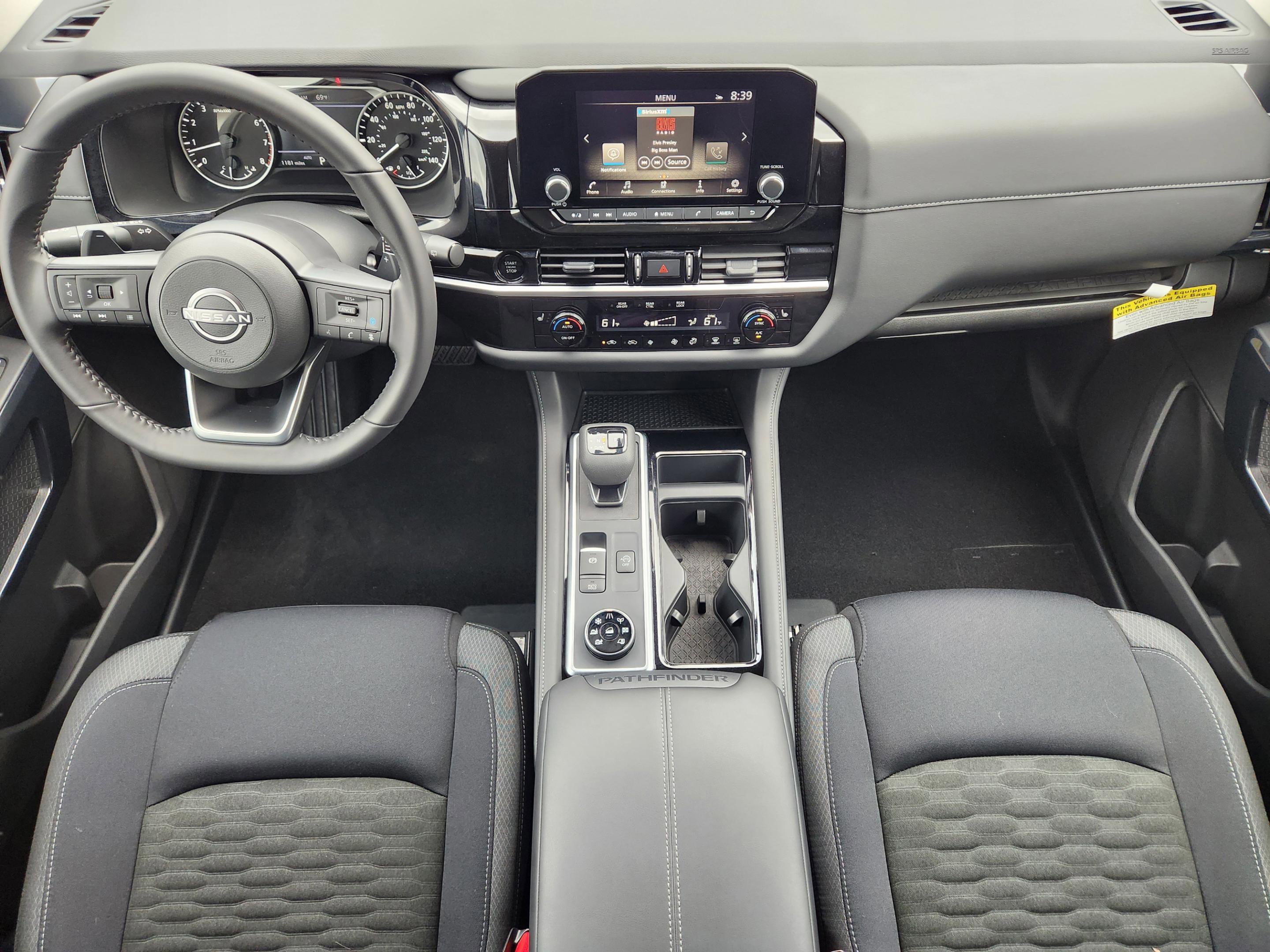 Used 2025 Nissan Pathfinder SV w/ Black Appearance Package image 25