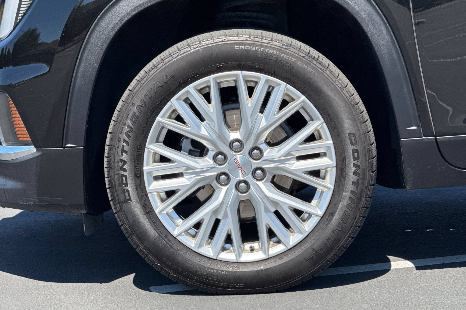 Used 2024 GMC Acadia Elevation FWD image 15