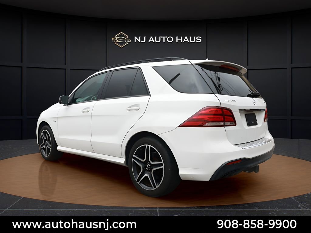 Used 2018 Mercedes-Benz GLE 43 AMG 4MATIC w/ Night Package image 5