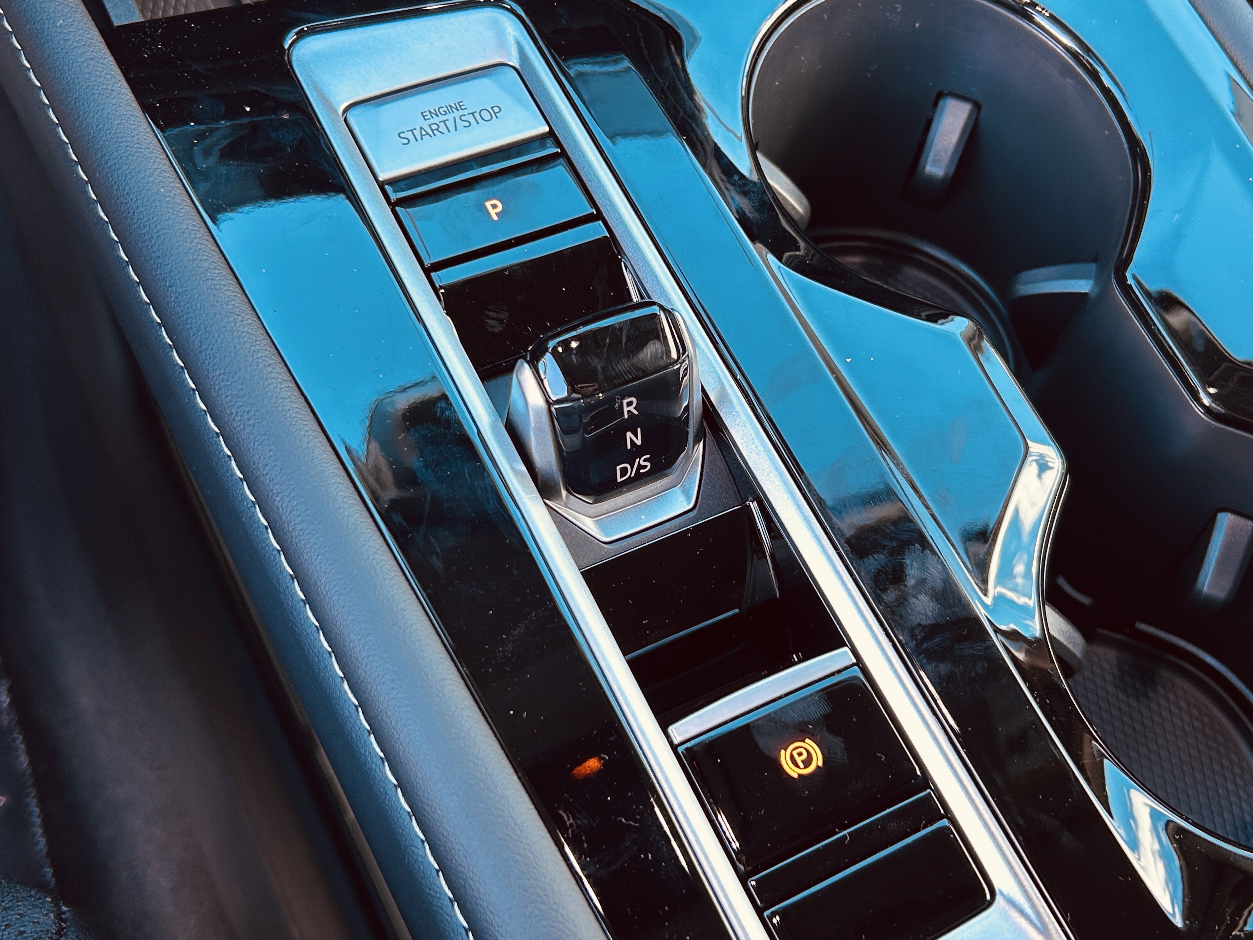 New 2026 Volkswagen Atlas SE image 16