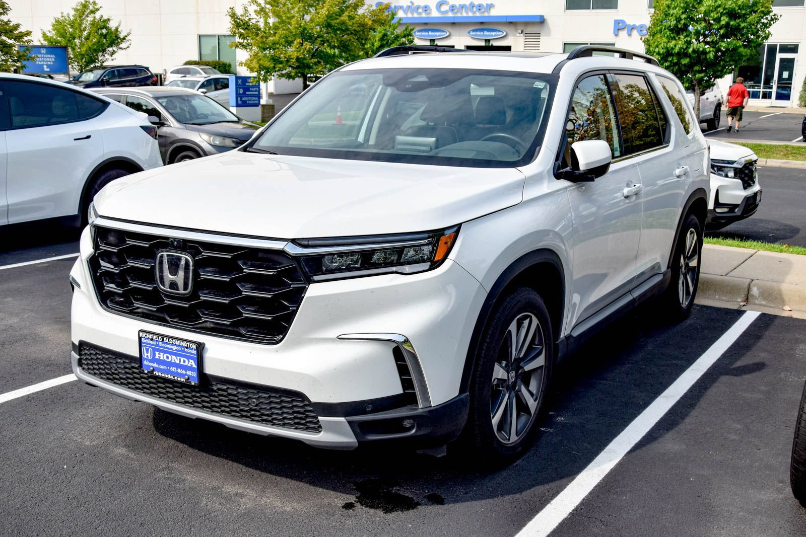 Used 2024 Honda Pilot Elite